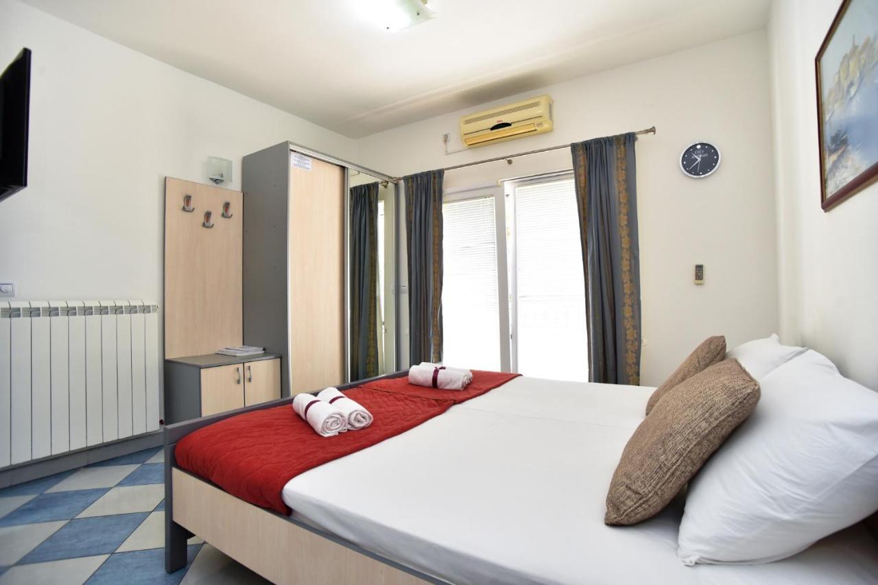 D&D Apartments Tivat Exterior foto