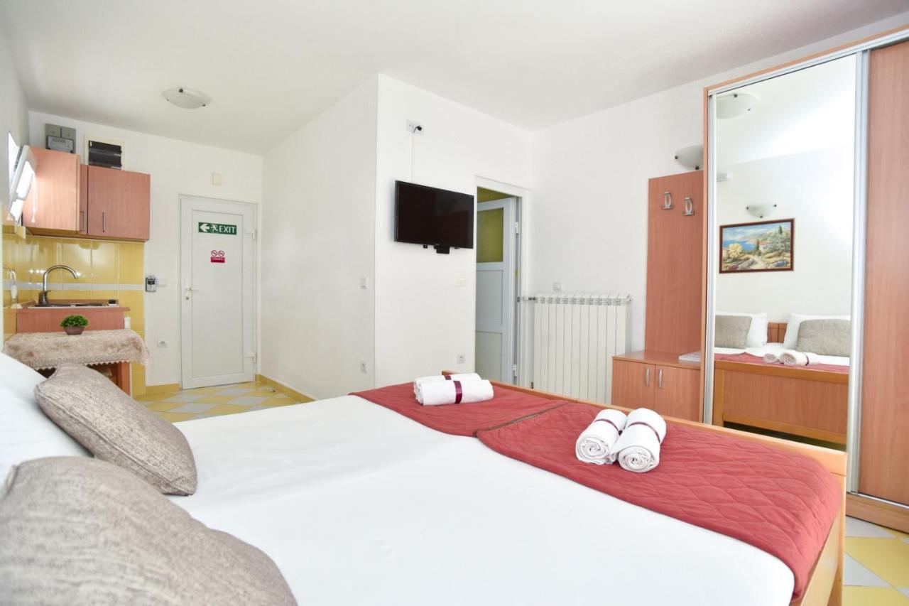 D&D Apartments Tivat Exterior foto