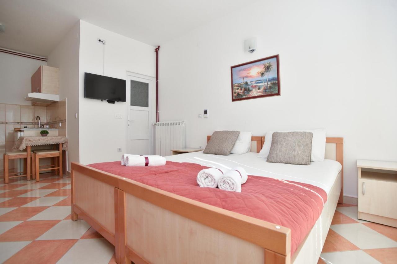 D&D Apartments Tivat Exterior foto