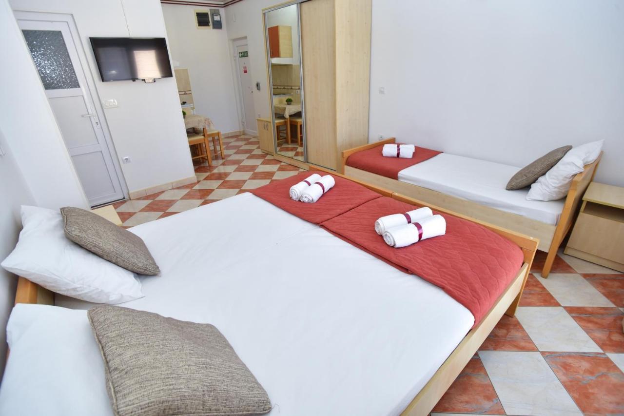 D&D Apartments Tivat Exterior foto