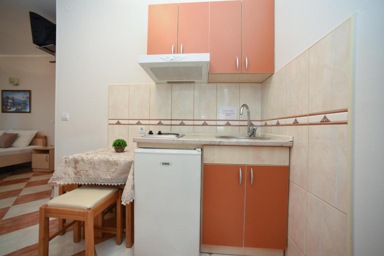 D&D Apartments Tivat Exterior foto