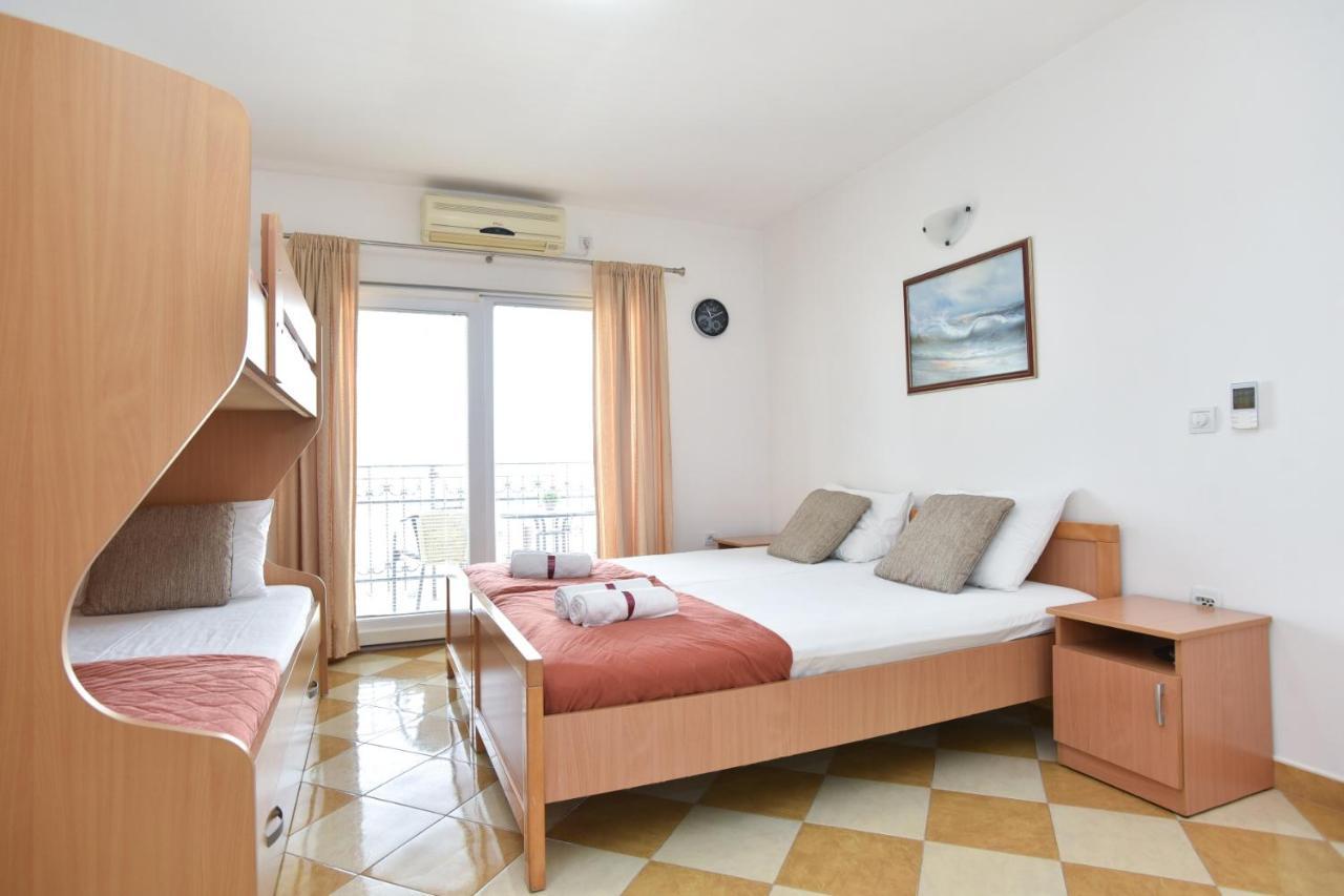 D&D Apartments Tivat Exterior foto