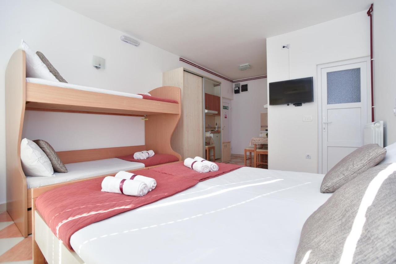 D&D Apartments Tivat Exterior foto