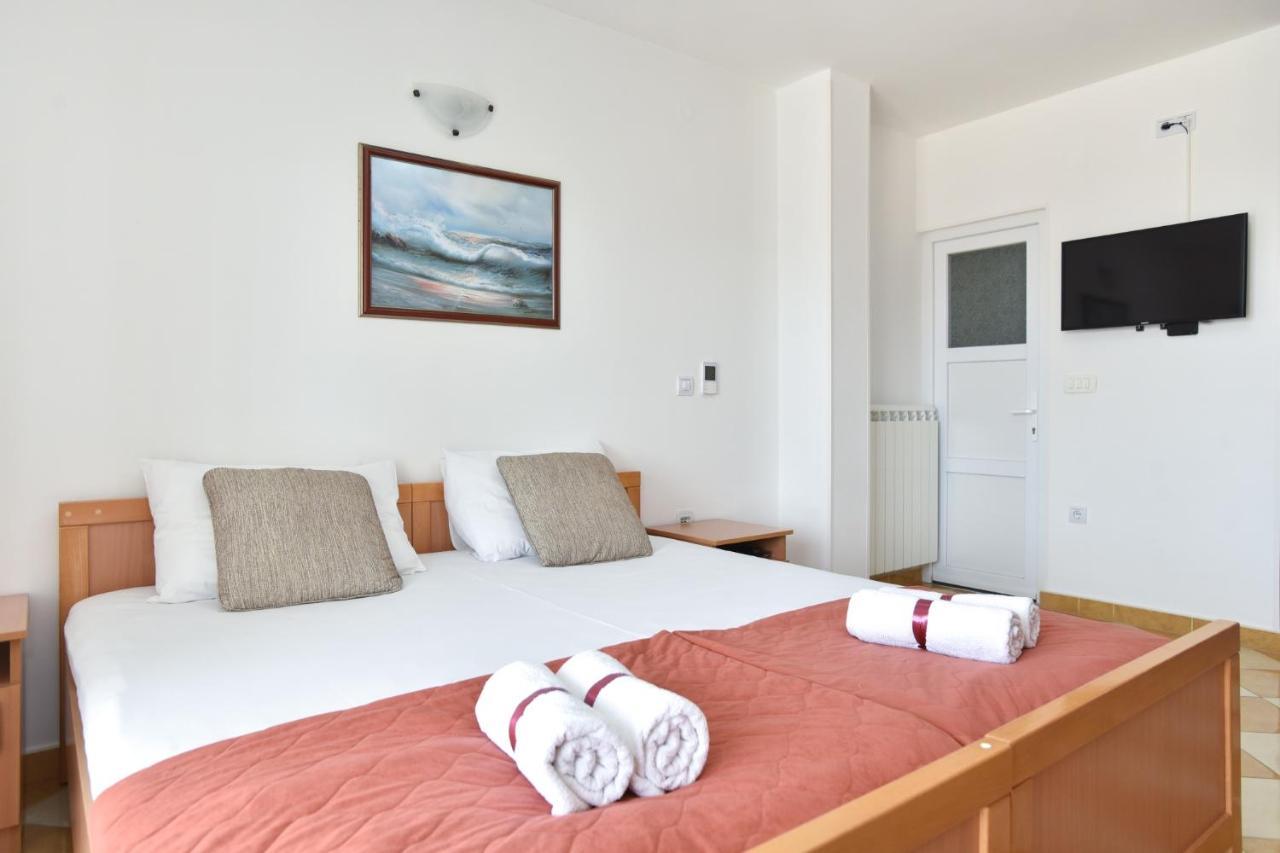 D&D Apartments Tivat Exterior foto